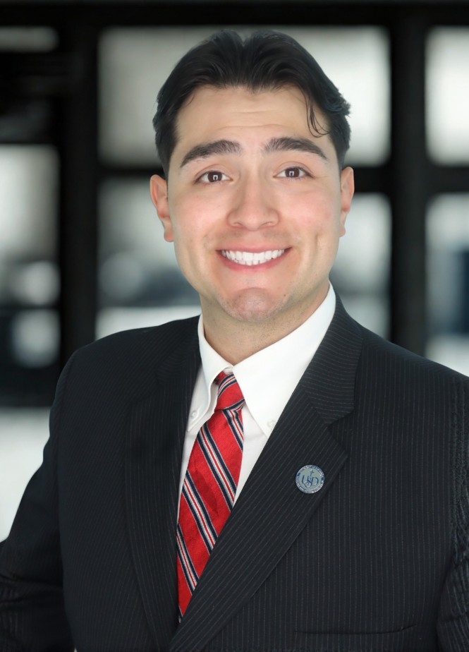 Roman Rodriguez headshot